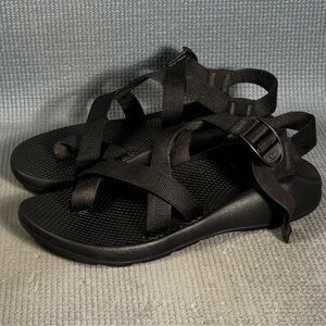 Chaco Z/Cloud X2 Vibram Unaweep Black Sandals Women’s Size 9